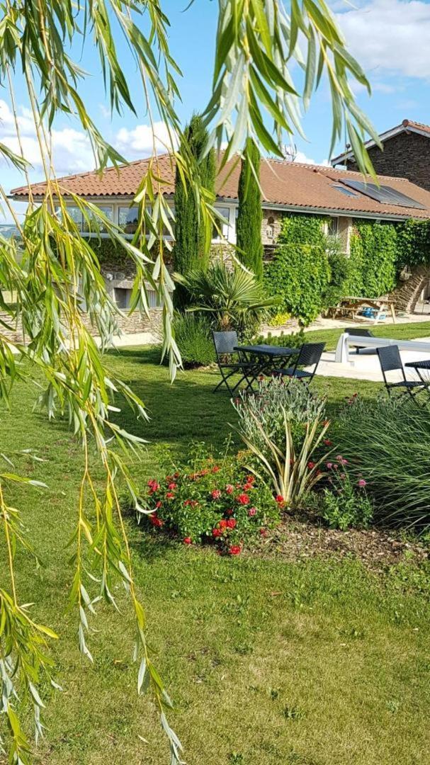 Relais De Navon Bed and Breakfast Saint-Joseph  Exteriör bild